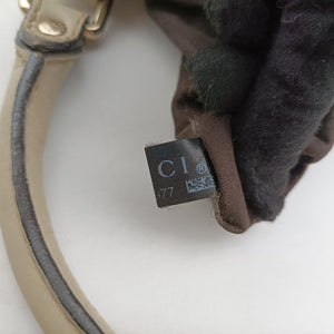 Pre-owned Gucci Sukey White Leather 211943 handbag | stylenewstar