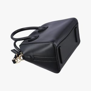Pre-owned Givenchy Antigona Black Leather shoulderbag | stylenewstar