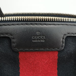 Pre-owned Gucci Sherry Line navy×red×beige canvas×leather 247205 shoulderbag | stylenewstar
