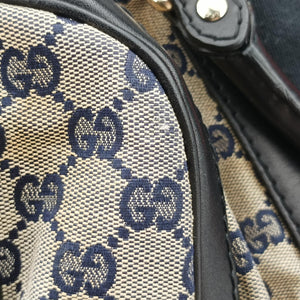 Pre-owned Gucci Sherry Line navy×red×beige canvas×leather 247205 shoulderbag | stylenewstar