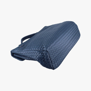 Pre-owned Bottega Veneta Intrecciato Blue lambskin handbag | stylenewstar