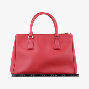 Vintage Prada Galleria Red SAFFIANO Leather BN1801 shoulderbag | stylenewstar