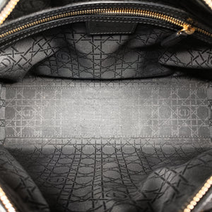 Pre-owned Christian Dior Lady Dior Black Patent shoulderbag | stylenewstar