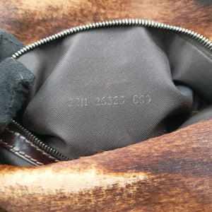 Pre-owned Fendi Mamma Baguette Brown pony hair 26325 shoulderbag | stylenewstar