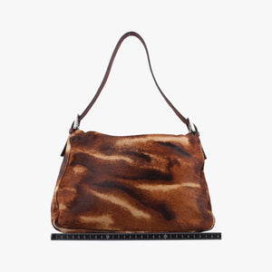 Pre-owned Fendi Mamma Baguette Brown pony hair 26325 shoulderbag | stylenewstar