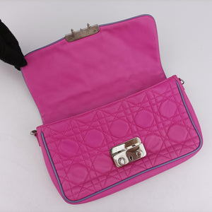 Secondhand Christian Dior Miss Dior Cannage New Lock Pink lambskin shoulderbag | stylenewstar