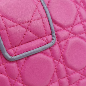 Secondhand Christian Dior Miss Dior Cannage New Lock Pink lambskin shoulderbag | stylenewstar