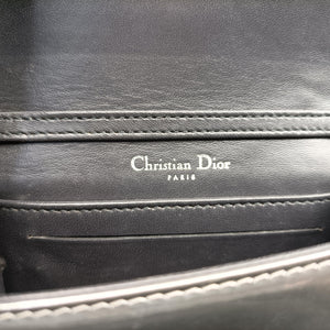 Secondhand Christian Dior Diorama Silver leather shoulderbag | stylenewstar