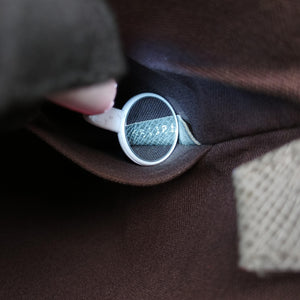 Secondhand Louis Vuitton SASHA Grey TAIGA M32630 shoulderbag | stylenewstar