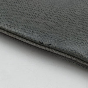 Secondhand Louis Vuitton SASHA Grey TAIGA M32630 shoulderbag | stylenewstar