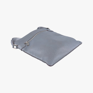 Secondhand Louis Vuitton SASHA Grey TAIGA M32630 shoulderbag | stylenewstar