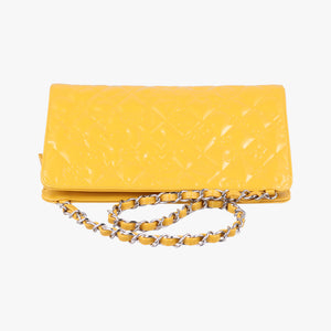Pre-owned Chanel Symbol charm icon Yellow Patent A37156 shoulderbag | stylenewstar