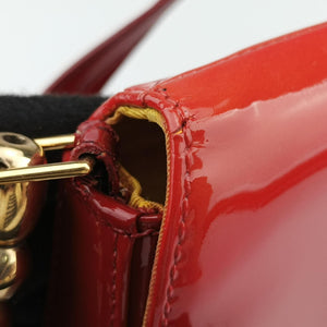 Pre-owned Christian Dior Maris Pearl Red patent handbag | stylenewstar