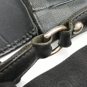 Pre-owned Louis Vuitton DANIEL MM Noir Damier GRAPHITE N58029 shoulderbag | stylenewstar