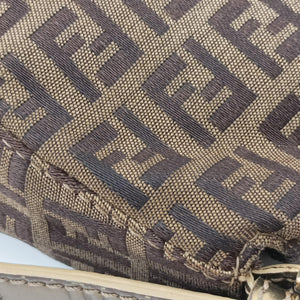 Pre-owned Fendi Baguette Zucchino Brown canvasxLeather 8BR001 shoulderbag | stylenewstar