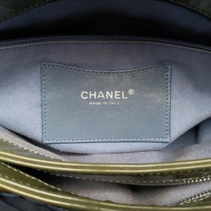 Secondhand Chanel Mademoiselle Bowling Green Patent A50558 shoulderbag | stylenewstar