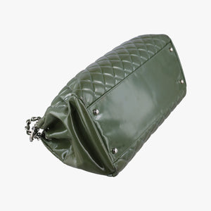 Secondhand Chanel Mademoiselle Bowling Green Patent A50558 shoulderbag | stylenewstar