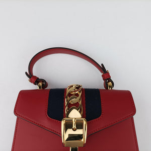 Secondhand Gucci Sylvie Red Leather 470270 shoulderbag | stylenewstar
