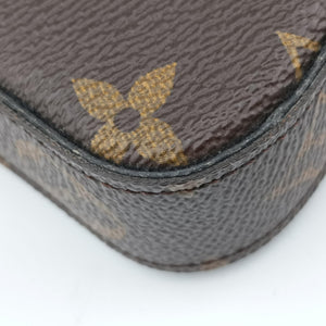 Vintage Louis Vuitton Felicie Pochette Brown×Multicolor Monogram Canvas M62145 shoulderbag | stylenewstar