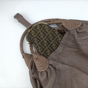 Pre-owned Fendi Spy Bag Brown leather 8BR589 handbag | stylenewstar
