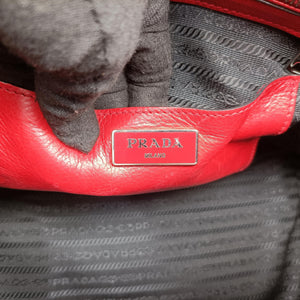 Secondhand Prada Twin Pocket Winged Tote Red Leather BN2619 shoulderbag | stylenewstar