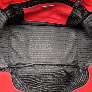 Secondhand Prada Twin Pocket Winged Tote Red Leather BN2619 shoulderbag | stylenewstar