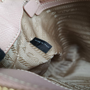 Pre-owned Prada Galleria Pink SAFFIANO Leather BN1786 shoulderbag | stylenewstar