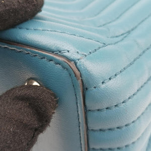 Pre-owned Fendi Dotcom Click Small Blue Leather 8BN299 shoulderbag | stylenewstar