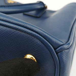 Vintage Prada Galleria Blue SAFFIANO Leather BN2274 handbag | stylenewstar