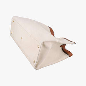 Pre-owned Fendi Peekaboo Beige canvas 8BH374 shoulderbag | stylenewstar
