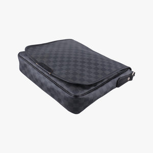 Pre-owned Louis Vuitton DANIEL MM Noir Damier GRAPHITE N58029 shoulderbag | stylenewstar