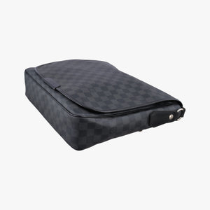 Secondhand Louis Vuitton DANIEL MM Noir Damier Graphite N58029 shoulderbag | stylenewstar
