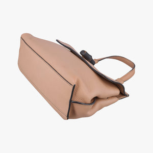 Pre-owned Gucci Bamboo Daily Camel Leather 370831 shoulderbag | stylenewstar