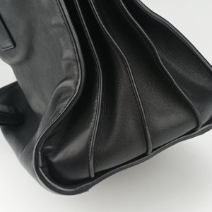 Pre-owned Yves Saint Laurent SAC DE JOUR Black Leather 324823 shoulderbag | stylenewstar