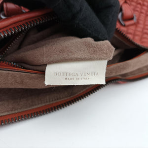 Secondhand Bottega Veneta Intrecciato Maroon lambskin handbag | stylenewstar