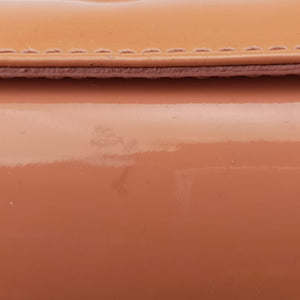 Pre-owned Ferragamo Vara Bow Caramel Patent shoulderbag | stylenewstar