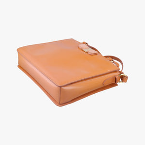 Pre-owned Ferragamo Vara Bow Caramel Patent shoulderbag | stylenewstar