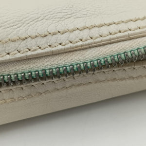 Pre-owned Ferragamo Vara Bow White Leather handbag | stylenewstar