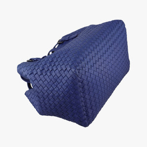 Secondhand Bottega Veneta Cesta Intrecciato Blue lambskin handbag | stylenewstar