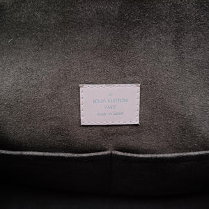 Vintage Louis Vuitton Cluny BB ROSE BALLERINE Epi M41338 shoulderbag | stylenewstar