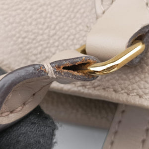 Pre-owned Louis Vuitton OntheGo MM Beige Monogram Empreinte M45607 shoulderbag | stylenewstar