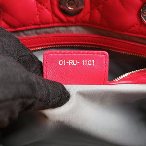 Pre-owned Christian Dior Cannage Dior Soft Shopping Red lambskin shoulderbag | stylenewstar
