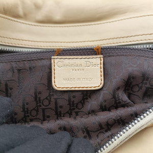 Pre-owned Christian Dior Gaucho Beige Leather shoulderbag | stylenewstar