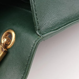 Pre-owned Yves Saint Laurent BETTY Green Leather 314515 shoulderbag | stylenewstar