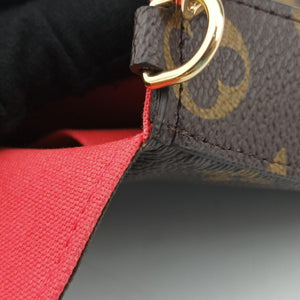 Pre-owned Louis Vuitton 2022 Christmas Animation China Chengdu Pochette Felicie Brown×multi Monogram Coated Canvas crossbodybag | stylenewstar