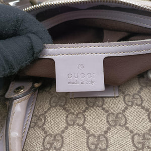 Vintage Gucci GG plus Spring Joy GG Supreme beige×purple PVC coated canvas×patent 193603 handbag | stylenewstar