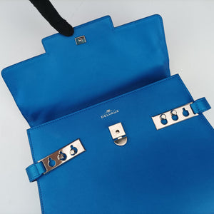 Secondhand Delvaux Tan pete Blue Leather shoulderbag | stylenewstar