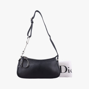 Secondhand Christian Dior D Pendant Black Leather shoulderbag | stylenewstar