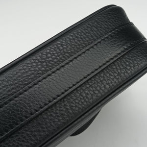 Secondhand Christian Dior D Pendant Black Leather shoulderbag | stylenewstar