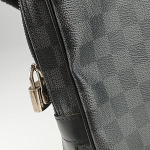 Pre-owned Louis Vuitton Porte Documents Voyage Noir Damier Graphite N41125 handbag | stylenewstar